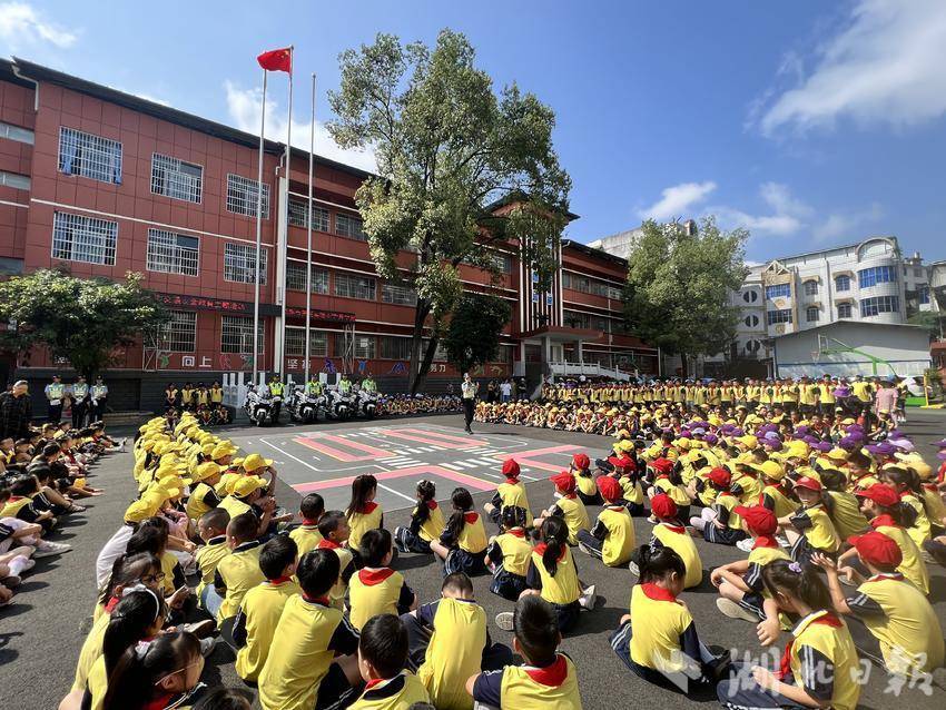 云顶真金麻将